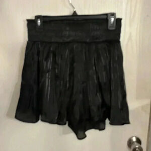 NWT~ Glam Skort/Shorts Black Show Stopping Smocked size Large